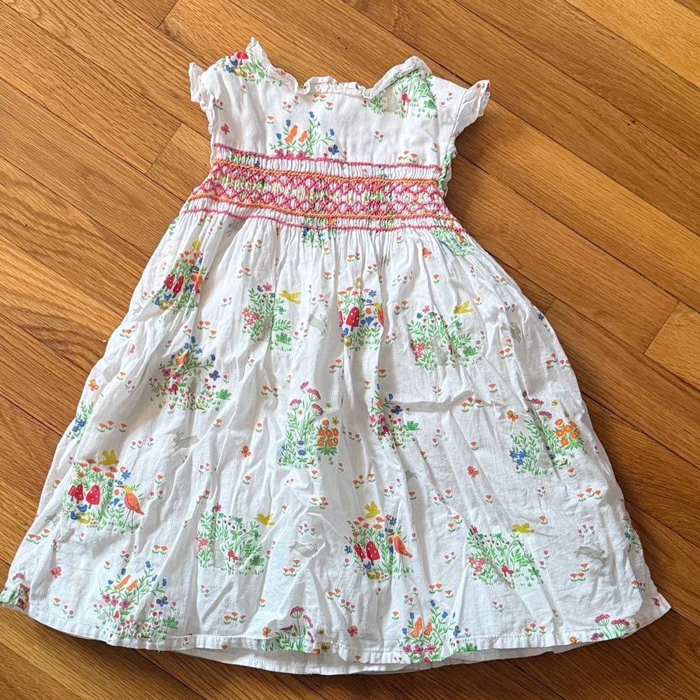 Mini Boden 3-4Y White Floral Smocked Sundress - Multicolor 🐰